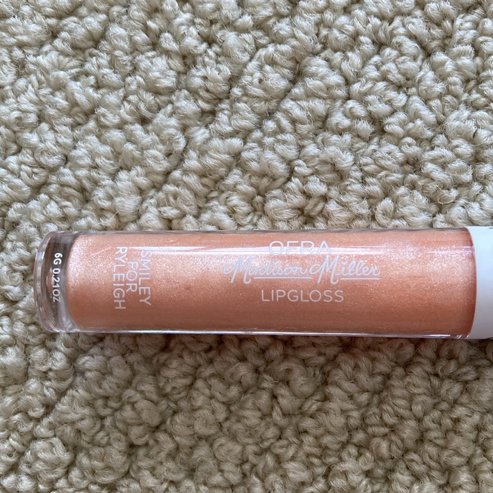 Ofra Smiley for Riley Lip Gloss Like New Orange Sparkles Full Size 0.21 oz - Picture 3 of 8